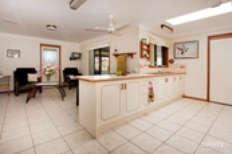 Property photo of 16 Jasmine Drive Bomaderry NSW 2541