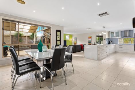 Property photo of 16 Lemon Tree Lane Narre Warren North VIC 3804