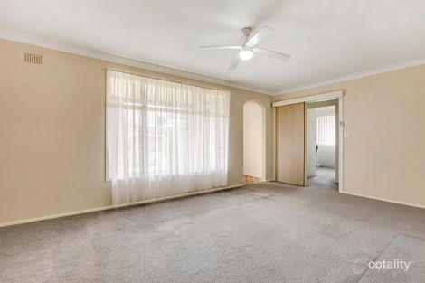 Property photo of 8 Kapooka Avenue Dapto NSW 2530