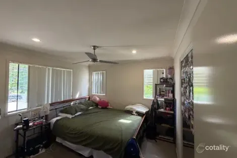 Property photo of 1/44 Careel Close Helensvale QLD 4212