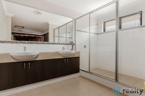 Property photo of 10 Kingscliff Drive Secret Harbour WA 6173