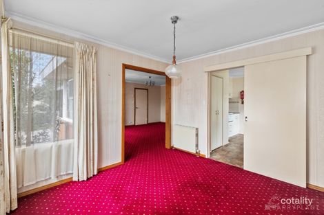 Property photo of 3 Birch Grove Frankston VIC 3199