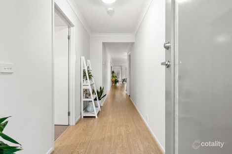 Property photo of 16 Esperance Avenue Armstrong Creek VIC 3217