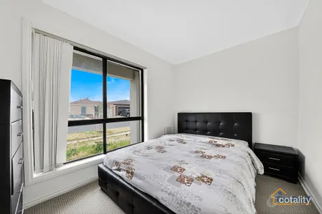 Property photo of 2 Chapman Drive Wyndham Vale VIC 3024