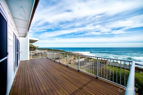 8 Ocean St, Fishermans Bay, NSW 2316