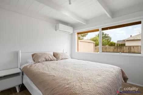 Property photo of 8 Honeyeater Drive Silverleaves VIC 3922