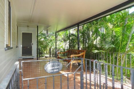 Property photo of 21 Cairns Road Ebbw Vale QLD 4304