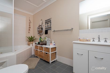 Property photo of 8/11 Doeberl Place Karabar NSW 2620