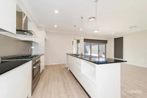32 Epaulet Cct, Jordan Springs, NSW 2747
