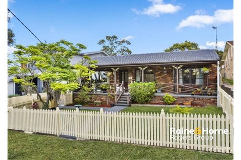 6 JACQUELINE AVE, GOROKAN, NSW 2263