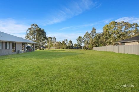 6 Hall Rd, Cabarlah, QLD 4352