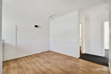 Property photo of 45 Stakes Crescent Elizabeth Downs SA 5113