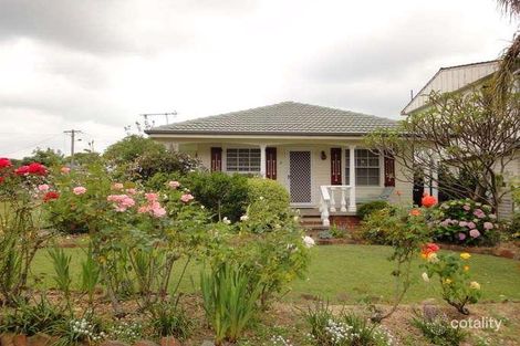 4 Clyde St, Rutherford, NSW 2320