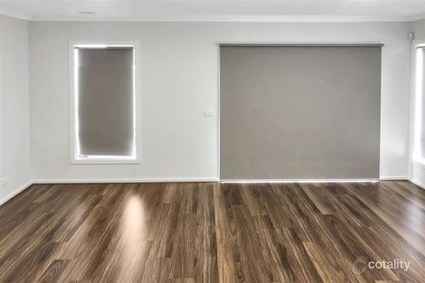 Property photo of 32 Rushmore Way Bonnie Brook VIC 3335