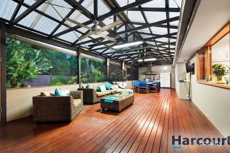 Property photo of 13 Pentlowe Road Wantirna South VIC 3152