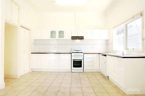 Property photo of 62 Bennett Parade Kew East VIC 3102