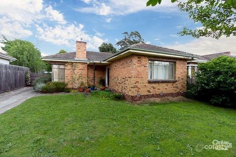 Property photo of 327 East Boundary Road Bentleigh East VIC 3165
