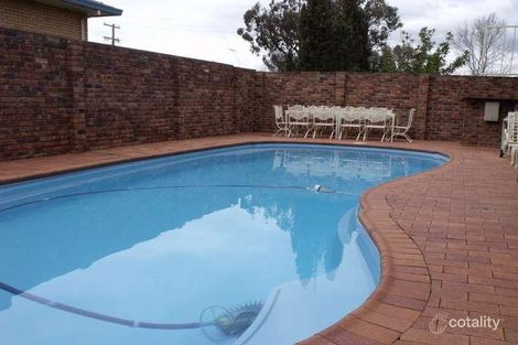 Property photo of 1 Taronga Drive Cowra NSW 2794