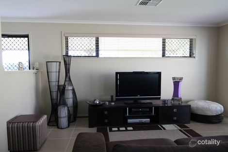 Property photo of 7 Fourth Street Seahampton NSW 2286