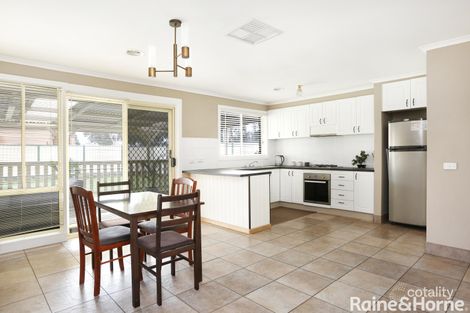 Property photo of 12 Caulfield Crescent Roxburgh Park VIC 3064