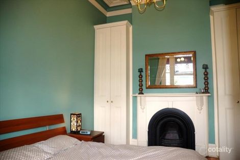 Property photo of 76 Barnett Street Kensington VIC 3031