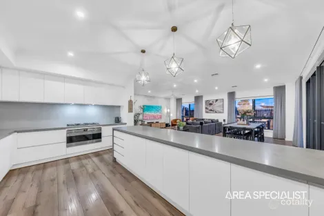 Property photo of 8 Trafford Drive Truganina VIC 3029