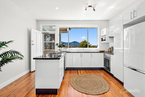 Property photo of 82 Blackman Parade Unanderra NSW 2526