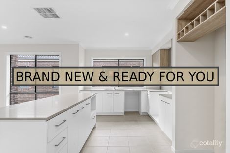 Property photo of 14 Pilatus Crescent Point Cook VIC 3030