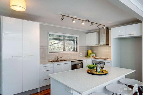 Property photo of 8 Dumba Street Ferny Hills QLD 4055