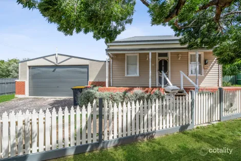 16 Rowe St, Golden Square, VIC 3555