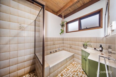 Property photo of 1/59 Chirnside Avenue Werribee VIC 3030