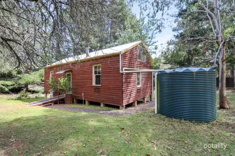 31 Dowling St, Bendoc, VIC 3888