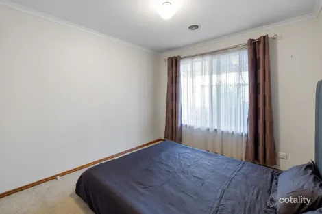 Property photo of 15 Garden Court Werribee VIC 3030