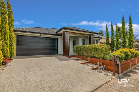 Property photo of 10 Spirited Circuit Craigieburn VIC 3064