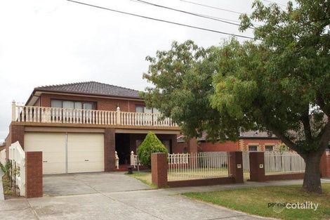 32 Arthur St, Aberfeldie, VIC 3040