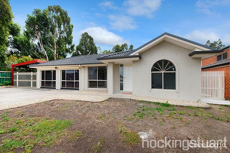 Property photo of 40 Taggerty Crescent Narre Warren South VIC 3805
