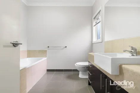 Property photo of 9/42 Mitchells Lane Sunbury VIC 3429