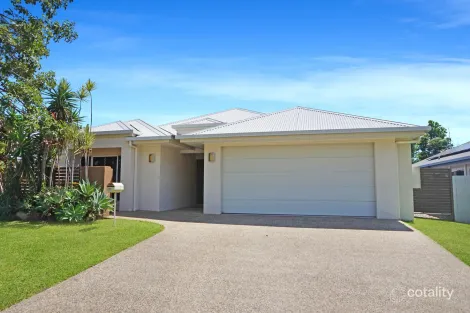 Property photo of 17 Botany Avenue Redlynch QLD 4870
