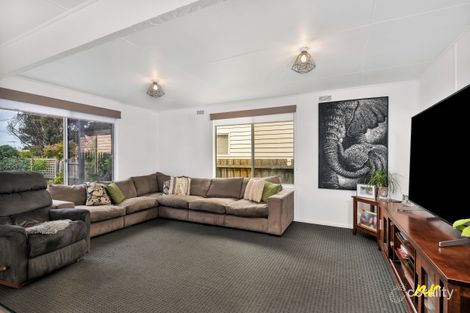Property photo of 30 Lake View Crescent St Leonards VIC 3223