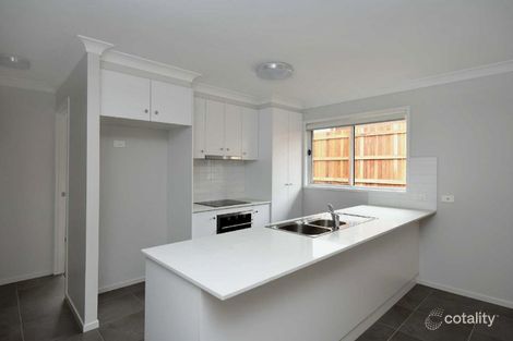 Property photo of 2/3 Sienna Drive Glenvale QLD 4350