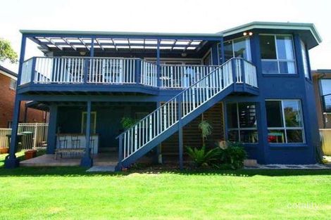 Property photo of 64 Oxley Avenue Kiama Downs NSW 2533