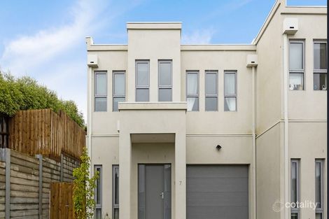 7 Temora Rise, Berwick, VIC 3806