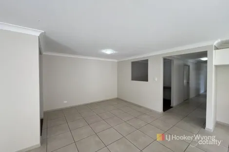 Property photo of 40 Norwood Avenue Hamlyn Terrace NSW 2259