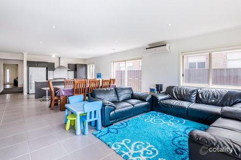 Property photo of 5 Maya Street Pakenham VIC 3810