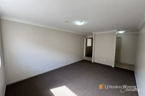 Property photo of 40 Norwood Avenue Hamlyn Terrace NSW 2259