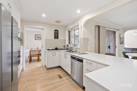 Property photo of 38 Laanecoorie Drive Lysterfield VIC 3156