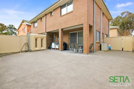 Property photo of 11 Foxglove Glade Rooty Hill NSW 2766