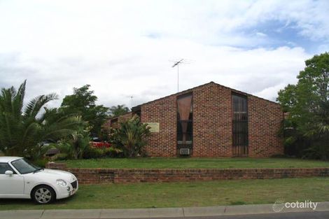 2 Yellow Gum Cl, Glenmore Park, NSW 2745