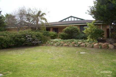 Property photo of 27 Diamond Drive Ocean Reef WA 6027