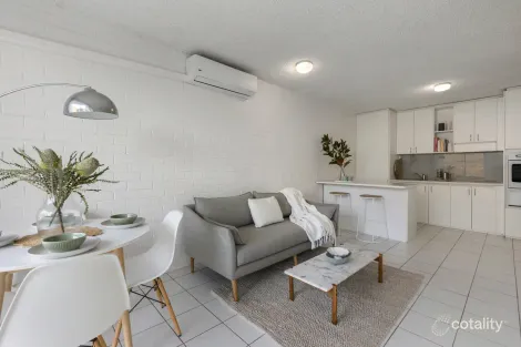 Property photo of 15/60 Beach Road Mentone VIC 3194
